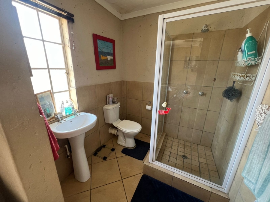 1 Bedroom Property for Sale in Vyfhoek A H North West